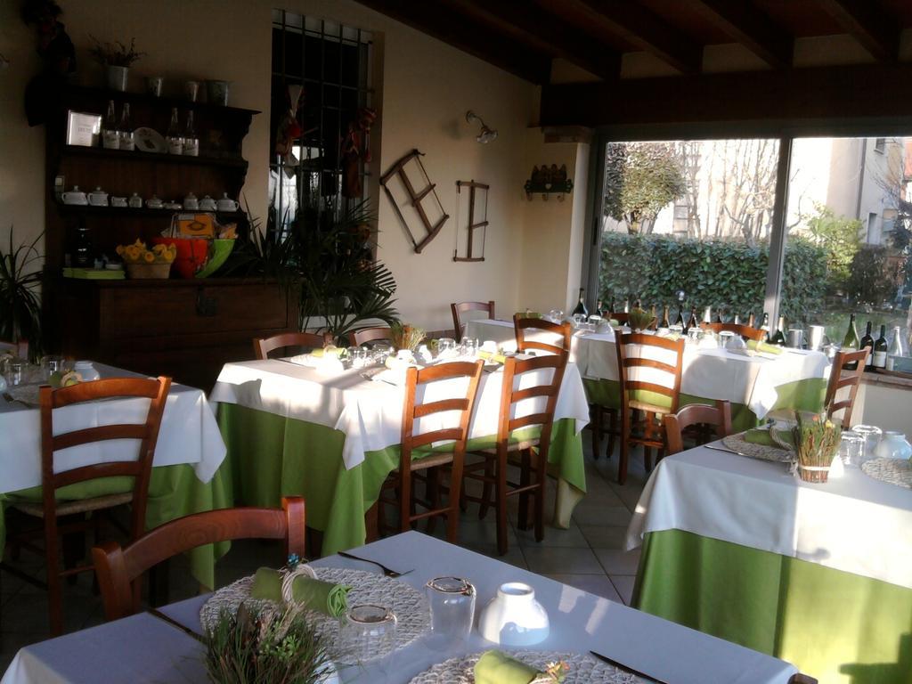 Hostaria Da Ivan Roccabianca Exterior photo